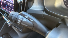 Volvo XC40 2.0 B4P Ultra Dark 5dr Auto Petrol Estate